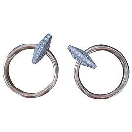 Chanel Clip per orecchie Oro e Argento Metallo Argento D'oro