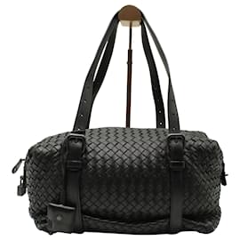 Bottega Veneta-Bottega Veneta Boston Intrecciato Shoulder Bag in Black Leather -Black