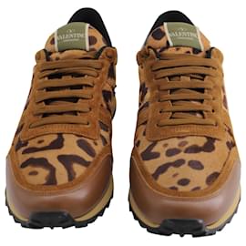 Valentino Garavani-Valentino Leopard Print Rockrunner Sneakers in Multicolor Suede-Multiple colors