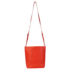 Bottega Veneta-Bottega Veneta Leather Bucket Bag-Red