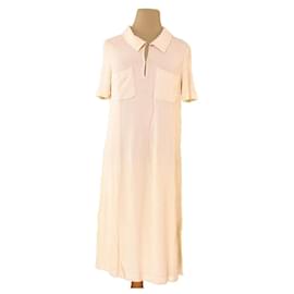 Fendi-Robes-Beige