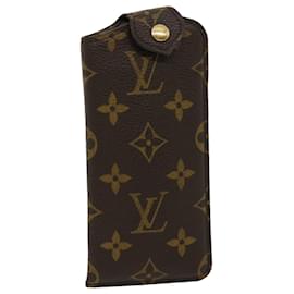 Louis Vuitton-Estojo de óculos LOUIS VUITTON Monogram Etui Lunettes PM M66545 LV Auth yk4329-Outro