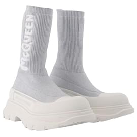 Alexander Mcqueen-Tread Slick Sneakers aus silbernem und weißem Stoff-Mehrfarben