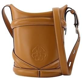 Alexander Mcqueen-The Curve Small Bag in Brown Leather-Beige