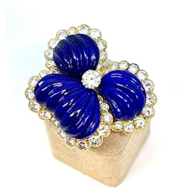 Van Cleef & Arpels AN CLEEF & ARPELS vintage flower brooch / pendant lapis lazuli, GOLD & DIAMONDS Blue