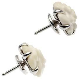 Chanel-Chanel Camellia Earrings White-White
