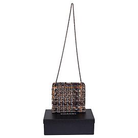Chanel II Quadrato tweed. Noir