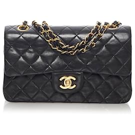 Chanel-Chanel Black Small Classic Lambskin Leather lined Flap Bag-Black