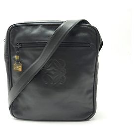 BORSA DA SELLA LOEWE BORSA A TRACOLLA IN PELLE NERA BORSA A MANO IN PELLE Nero