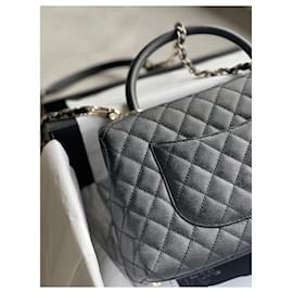 Chanel-Chanel medium Coco Handle bag-Black