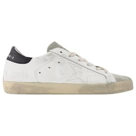 Golden Goose Deluxe Brand-Super Star Sneakers in White and Black Leather-White