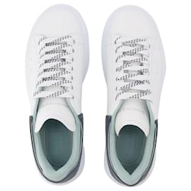 Alexander Mcqueen-Oversize sneakers in Silver and White Leather-Multiple colors