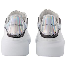Alexander Mcqueen-Oversized Sneaker in White Leather-White