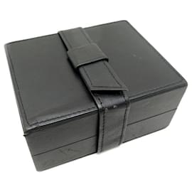 Vacheron Constantin-VINTAGE BOX WATCH VACHERON CONSTANTIN IN BLACK LEATHER WATCH BOX CASE-Black