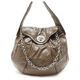 NOVA BOLSA DE MÃO MARC BY MARC JACOBS EM COURO PATENTE TAUPE Taupe