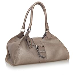 Fendi-Fendi Gris Selleria Sporty Sac à bandoulière en cuir-Gris