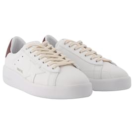 Golden Goose Deluxe Brand-Pure Star Sneakers in White and Burgundy Leather-White