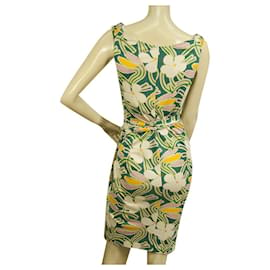 Diane Von Furstenberg-DVF Diane Von Furstenberg Caledonia Floral Silk Wrap Mini robe sans manches sz 6-Multicolore