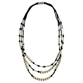 Weekend Max Mara Colar de pérolas falsas MAX MARA Weekend Preto Branco