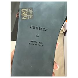 Hermès-Izmir sandals-White