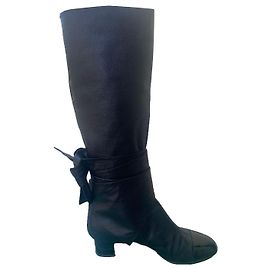 Botas Chanel de piel negra 41 Negro