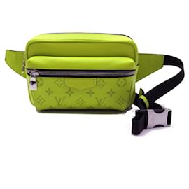 Louis Vuitton-Sac banane d'extérieur Taigarama en édition limitée-Vert,Jaune