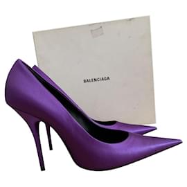 Balenciaga-Balenciaga pumps-Dark purple