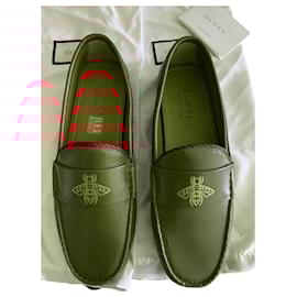 Gucci-New leather moccasin with bee-Red