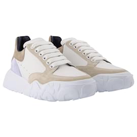 Alexander Mcqueen-Sneaker in Beige Leather-Beige