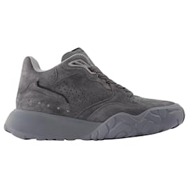 Alexander Mcqueen-Sneaker High in Grey Leather-Grey