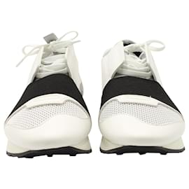 Balenciaga-Balenciaga Race Runners Sneakers in White Leather -White