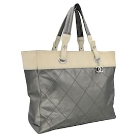 Chanel-Chanel 1980s vintage tote bag in grey fabric with charm in silver-tone -Grey