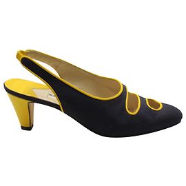 Manolo Blahnik Slingback Heel Sandals in Blue and Yellow Cotton   Other Python print