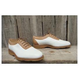 Paraboot-vintage Paraboot derbies p 37 New condition-White
