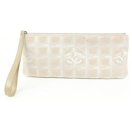 Chanel Beige New Line Pochette Wristlet Clutch Andere