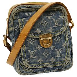 LOUIS VUITTON Monogram Denim Camera Bag Shoulder Bag Blue M95348 LV Auth 30022a Blue
