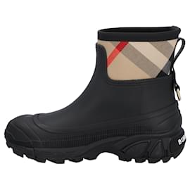 Burberry-Burberry women check panel rain boots in black rubber-Black