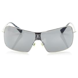 Louis Vuitton-Louis Vuitton Black Square Tinted Sunglasses-Black