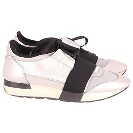 Balenciaga Color Block Race Runner em Prata Metálico e Couro Preto Multicor