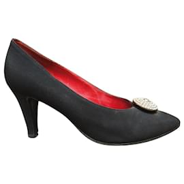 Yves Saint Laurent-Yves Saint Laurent pumps p 37-Black