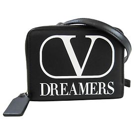 Valentino Garavani V logo Black