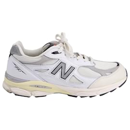 New Balance-New Balance Made in USA 990V3 in White Leather and Mesh-White