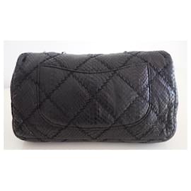 Chanel-Chanel Classic bag in black python-Black