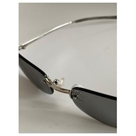 Chanel-Óculos de sol-Cinza antracite