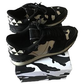 Basket  Valentino Série Limitee Noir
