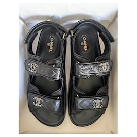 Chanel-Papai sandálias-Preto