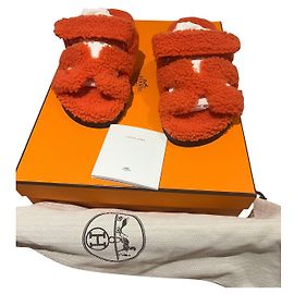 Mules Hermès Cyprus Laranja de Couro Laranja