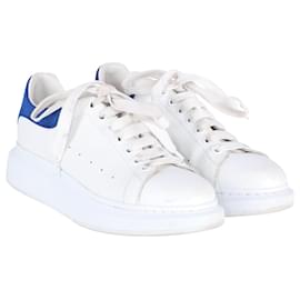 Alexander Mcqueen-Alexander Mcqueen Oversized Sneakers aus weißem Leder-Weiß