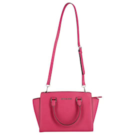 Michael Kors-Michael Kors Selma Crossbody Bag in Fuchsia Pink leather -Pink