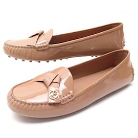 Dauphine patent leather flats Louis Vuitton Beige size 38 EU in Patent  leather - 34715242